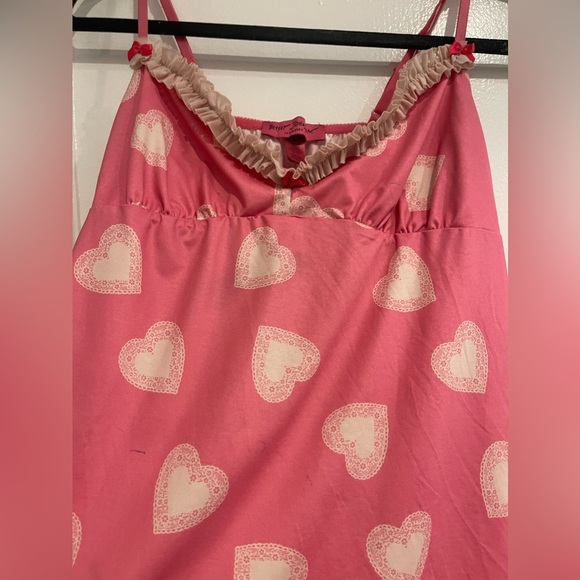 Betsey Johnson pink hearts cami - Picture 3 of 4